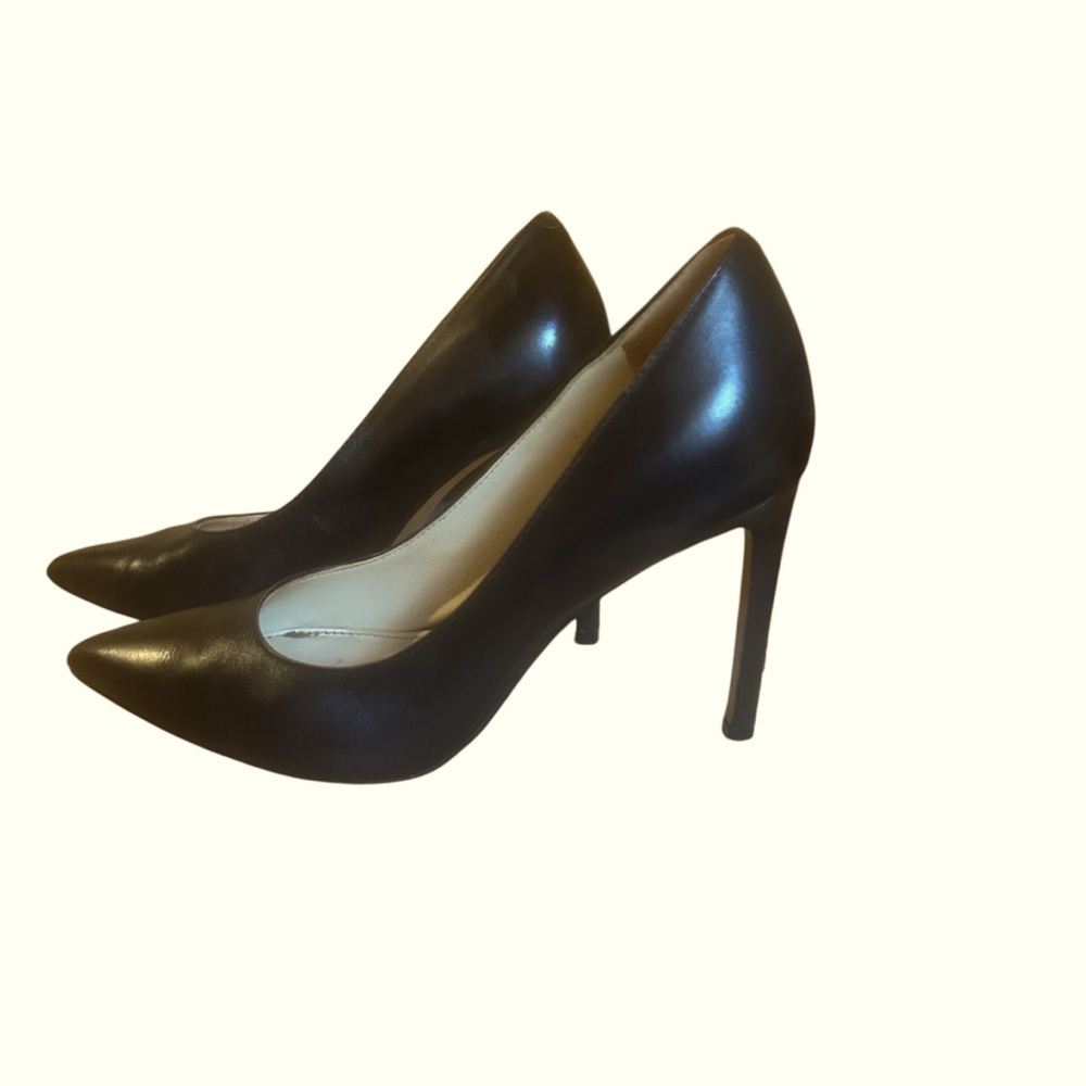 Nine West Black Pumps Dress Heels Stiletto Size 8.5M 4 inch heel